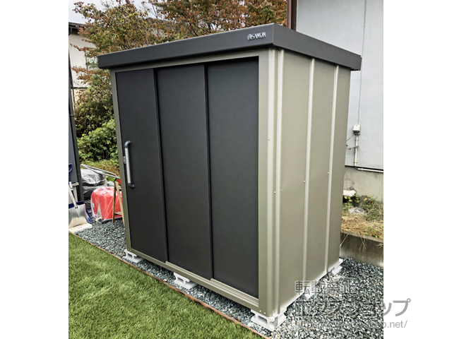 山形県天童市のの物置・屋外倉庫 エスケーエイト SK8-70 一般型 1800×1200×1940 SK8-70-GK 施工例