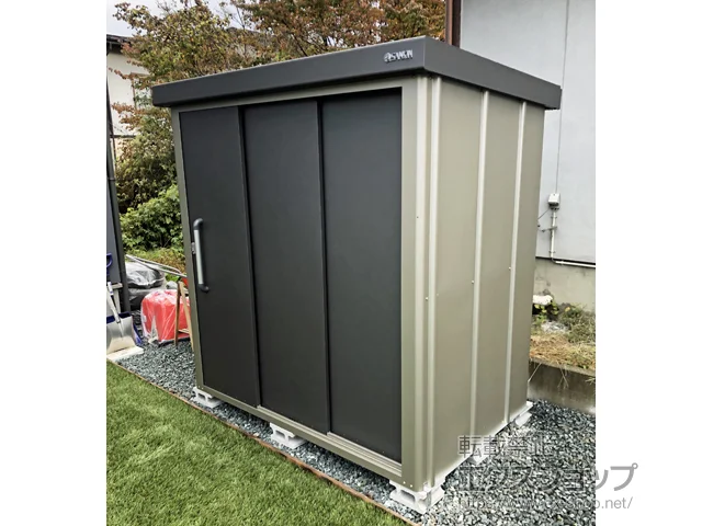 �R�`���V���s�̂̕��u�E���[�E���O�q�ɁA�E�b�h�f�b�L �G�X�P�[�G�C�g SK8-70 ��ʌ^ 1800�~1200�~1940 SK8-70-GK �{�H��