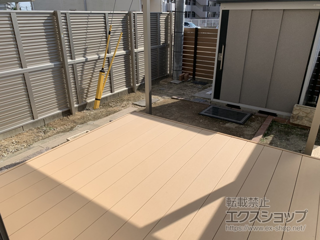 福岡県福岡市ののフェンス・柵 ミエーネフェンス 目隠しルーバータイプ 2段支柱 自立建て用 施工例