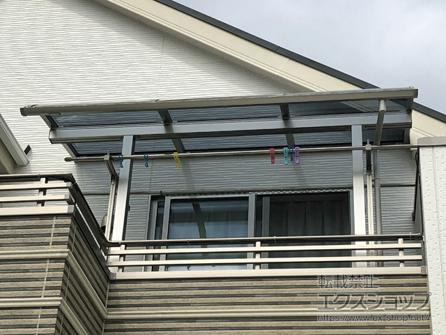 埼玉県新座市ののバルコニー・ベランダ屋根 プレシオステラスII R型 屋根タイプ 単体 積雪〜20cm対応 施工例