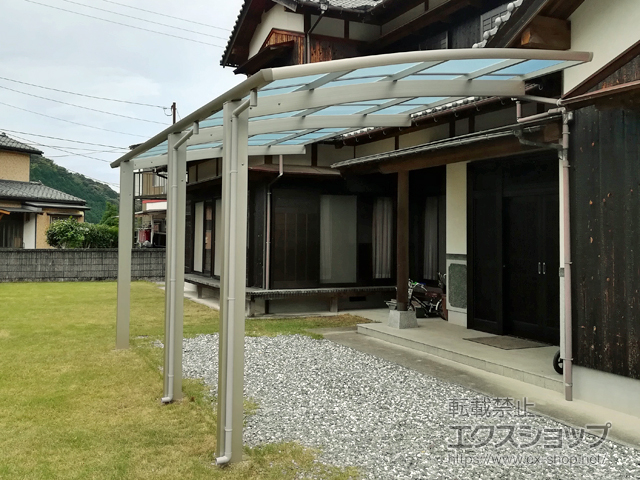 愛媛県宇和島市ののカーポート レイナポートグラン 延長　積雪〜20cm対応 施工例