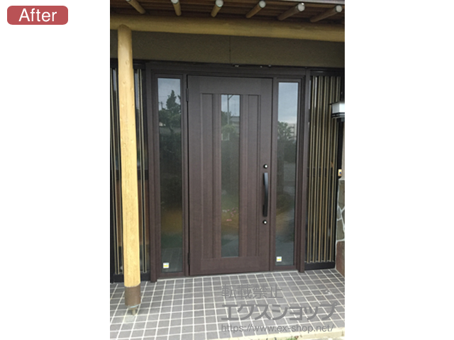 静岡県湖西市のLIXIL リクシル（トステム）の玄関ドア リシェント玄関ドア3 アルミ仕様 手動 両袖仕様(ランマ無)L C12N型 施工例