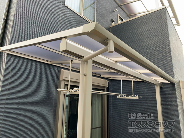 福岡県北九州市ののテラス屋根 ソラリア F型 テラスタイプ 単体 積雪〜20cm対応 施工例