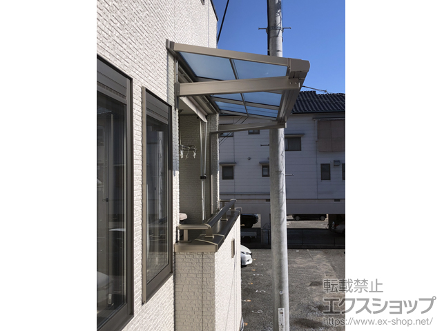 広島県広島市ののバルコニー・ベランダ屋根 スピーネ F型 ルーフタイプ 単体 積雪〜20cm対応 施工例