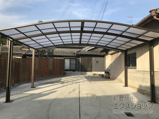 奈良県桜井市ののカーポート ネスカR (ラウンドスタイル) ワイド 積雪〜20cm対応 施工例