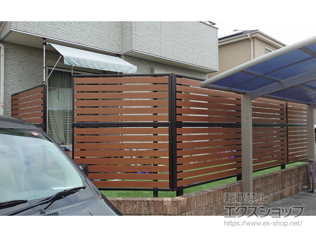 佐賀県鳥栖市ののフェンス・柵 モクアルフェンス 横板タイプ 2段支柱 自立建て用(パネル2段) 施工例