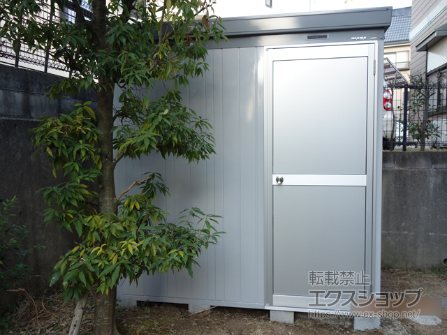 兵庫県神戸市のの物置・屋外倉庫 断熱物置 ネクスタプラス ドアタイプ 一般型 2210×1790×2375 NXP-40HD-【MG】 施工例