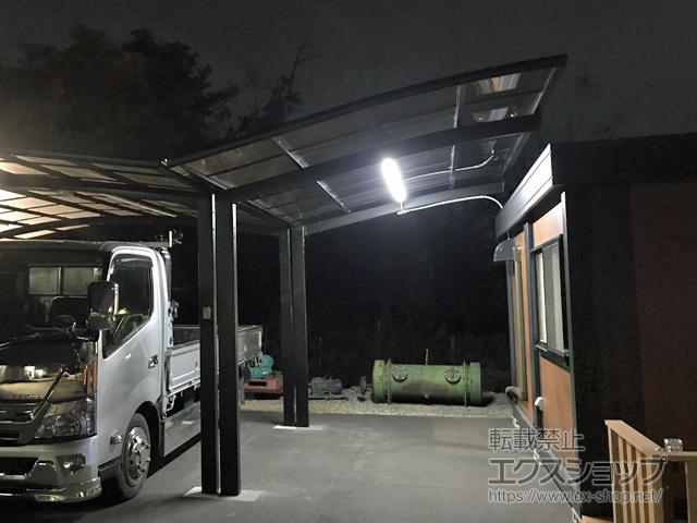 愛知県みよし市ののカーポート ネスカR (ラウンドスタイル) 積雪〜20cm対応 施工例