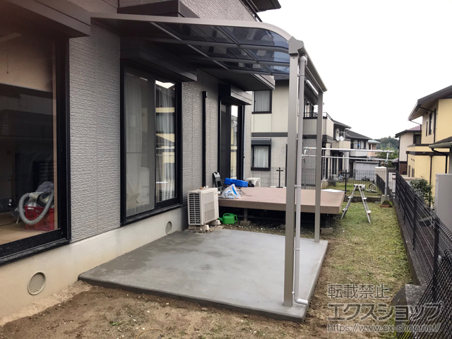 大分県大分市ののテラス屋根 ソラリア R型 テラスタイプ 単体 積雪〜20cm対応 施工例