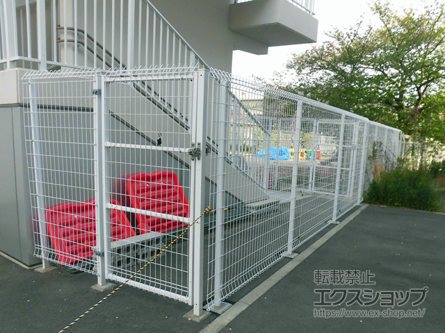 兵庫県伊丹市ののフェンス・柵 メッシュフェンス G10 自由柱 施工例
