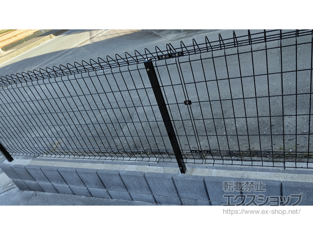 福島県いわき市ののフェンス・柵 メッシュフェンスG10-R　自由柱タイプ 施工例