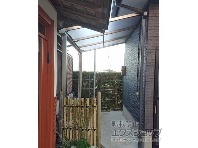 千葉県香取市ののテラス屋根 ソラリア F型 テラスタイプ 単体 積雪〜20cm対応 施工例