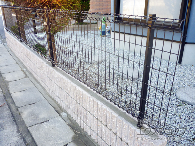 滋賀県大津市ののフェンス・柵 ハイグリッドフェンスN8型 フリーポールタイプ 施工例