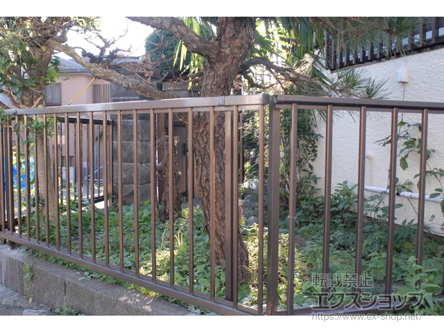 �_�ސ쌧���l�s��LIXIL(���N�V��)�̃t�F���X�E��E�� �n�C�T���A �t���[�|�[���^�C�v �{�H��