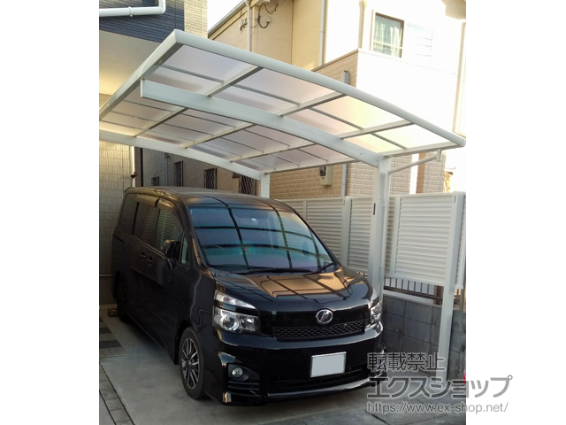 埼玉県越谷市ののカーポート レイナポートグラン　積雪〜20cm対応 施工例