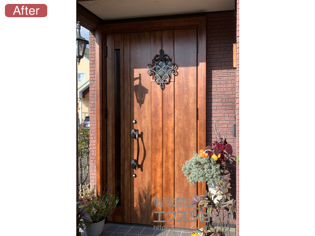 長野県伊那市のLIXIL リクシル（トステム）の玄関ドア リシェント玄関ドア3 断熱K4仕様 手動 親子仕様(ランマ無)R D77型 施工例