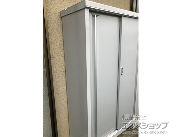 神奈川県横浜市のの物置・屋外倉庫 シンプリー 一般型 1100×415×1603（MJX-114D-P） MJX-114D-P-FS 施工例