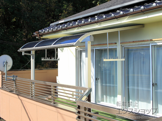 広島県福山市ののバルコニー・ベランダ屋根 プレシオステラスII R型 屋根タイプ 単体 積雪〜20cm対応 施工例