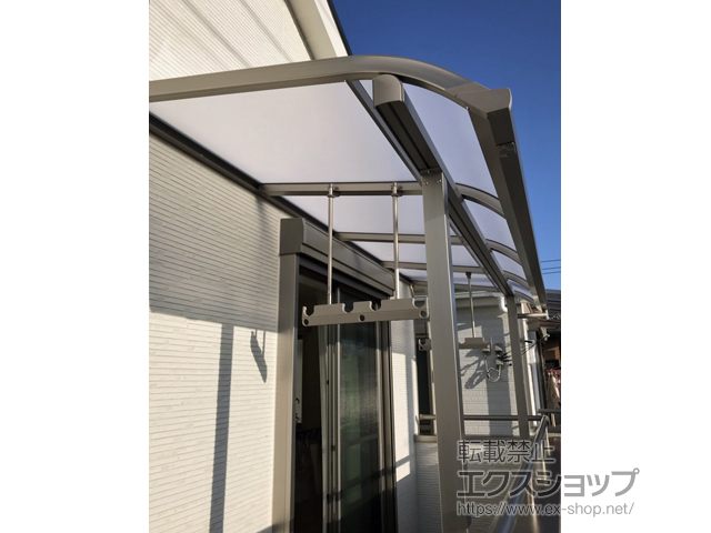 神奈川県相模原市ののバルコニー・ベランダ屋根 スピーネ R型 屋根タイプ 単体 積雪〜20cm対応 施工例