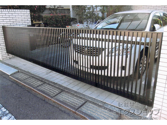 東京都杉並区ののカーゲート ワイドオーバードアS2型 手動式 施工例