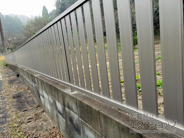 千葉県市原市ののフェンス・柵 ハイミレーヌR4型フェンス　フリーポーリタイプ 施工例