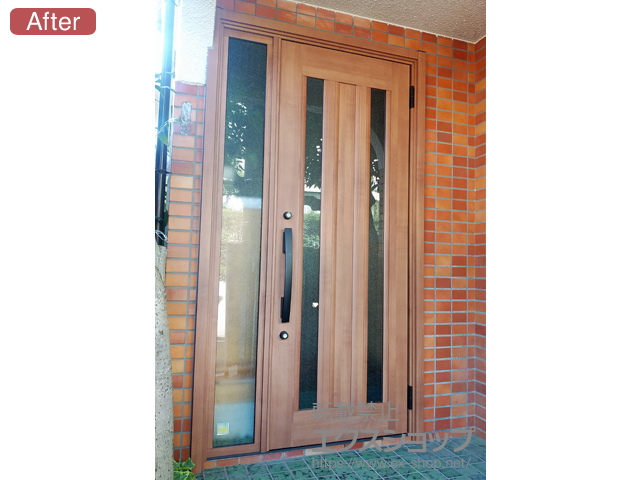 東京都練馬区のLIXIL リクシル（トステム）の玄関ドア リシェント玄関ドア3 アルミ仕様 手動 片袖仕様(ランマ無)R C16N型 施工例