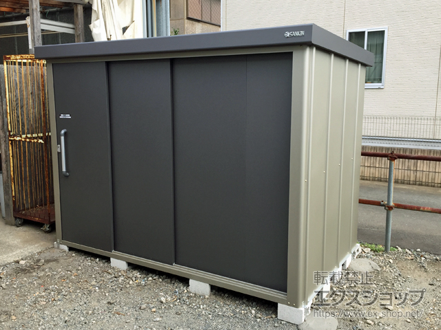 埼玉県所沢市のの物置・屋外倉庫 エスケーエイト SK8-130 一般型 2600×1600×1940 SK8-130-GK 施工例