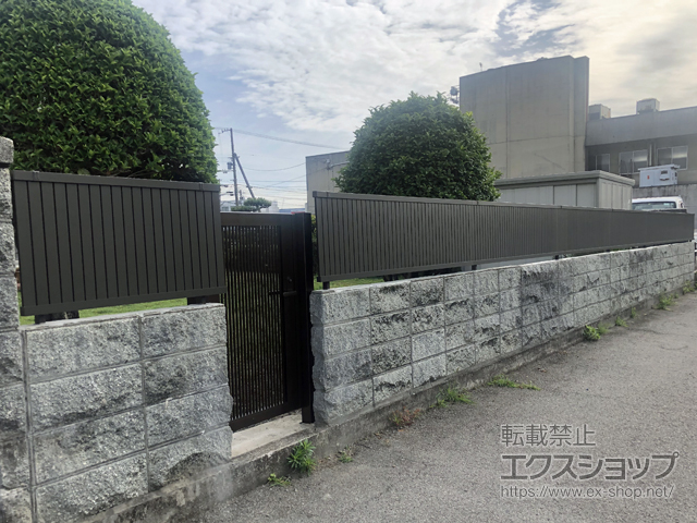 愛媛県新居浜市ののフェンス・柵 フェンスAB TM1型 縦目隠し フリーポールタイプ 施工例