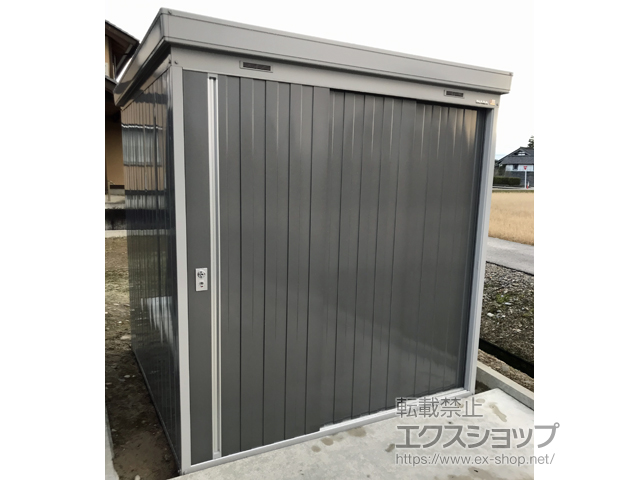 富山県砺波市のの物置・屋外倉庫 ネクスタ 多雪地型 2210×2210×2375 NXN-48H-PG 施工例