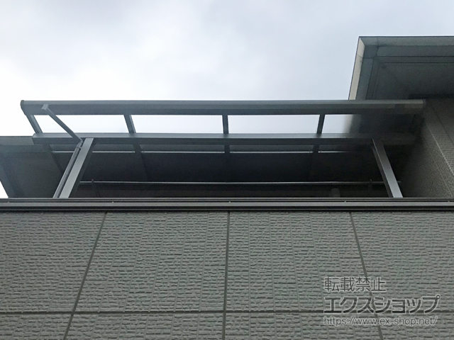 群馬県桐生市ののバルコニー・ベランダ屋根 ソラリア F型 屋根タイプ 単体 積雪〜20cm対応 施工例