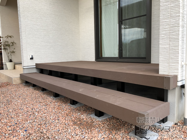 愛知県一宮市ののウッドデッキ リウッドデッキ 200＋段床セット 正面タイプ 1段 施工例