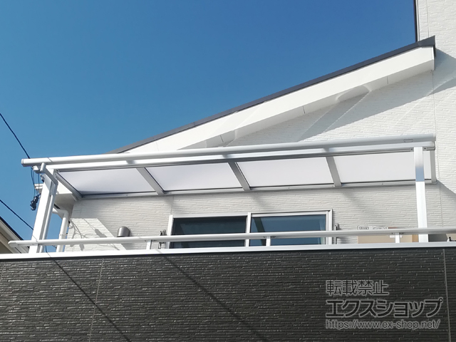 三重県四日市市ののバルコニー・ベランダ屋根 スピーネ R型 屋根タイプ 単体 積雪〜20cm対応 施工例