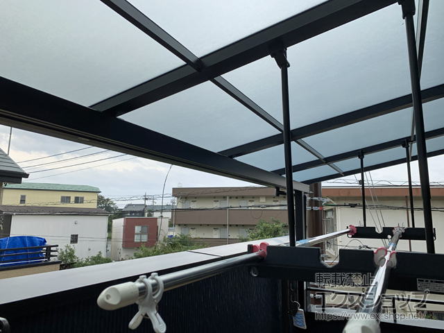 埼玉県川口市ののバルコニー・ベランダ屋根 スピーネ F型 屋根タイプ 単体 積雪〜20cm対応 施工例