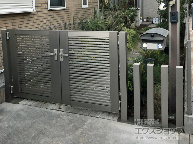 千葉県松戸市のの門扉 ライシス門扉 1型 細横桟 両開き 柱使用 施工例