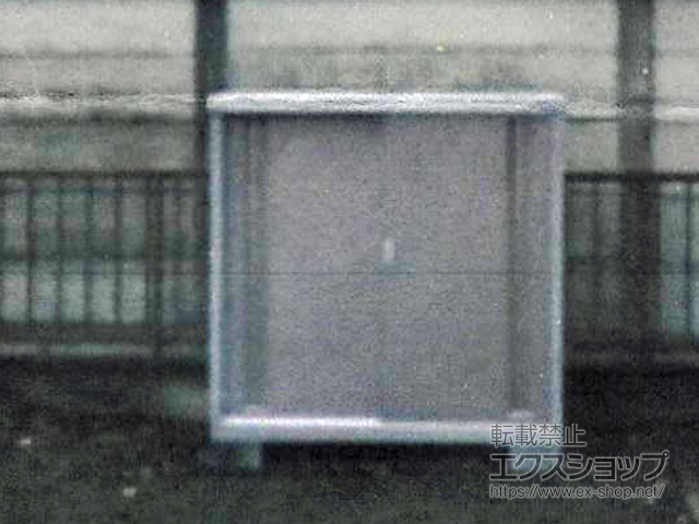 神奈川県横浜市のの物置・屋外倉庫 シンプリー 一般型 1320×515×1303（MJX-135C） 施工例