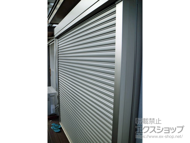 千葉県市原市のLIXIL リクシル（トステム）の窓シャッター 【特注】リフォームシャッター 手動式 標準タイプ 施工例