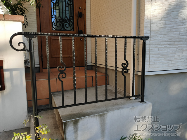 神奈川県横浜市ののフェンス・柵 シャローネ 歩行補助手すり2型 間仕切り施工 施工例