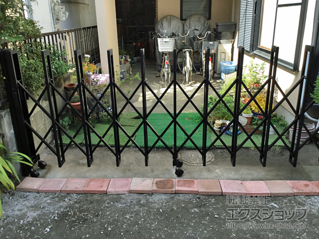 埼玉県狭山市ののカーゲート トリップゲートII 1型 シンプル ノンレール 片開き 33S 施工例