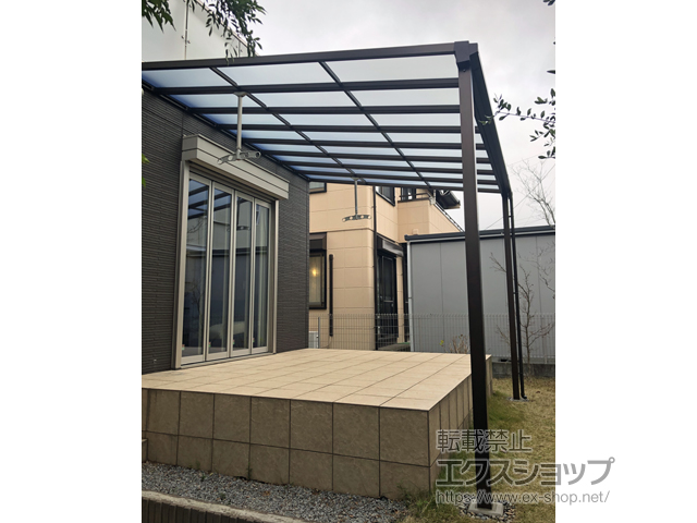 千葉県千葉市ののテラス屋根 ソラリア F型 テラスタイプ 単体 積雪〜20cm対応 施工例