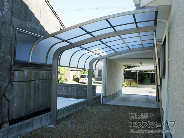 鹿児島県南九州市のLIXIL リクシル（トステム）のカーポート テールポートシグマIII 積雪〜20cm対応 施工例
