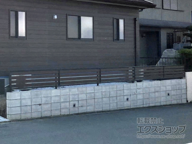 福岡県宗像市ののフェンス・柵 モクアルフェンス 横板タイプ 自由柱施工 施工例