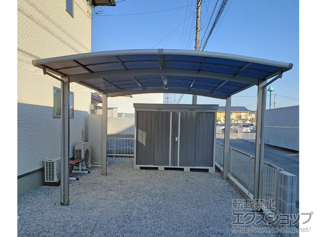 栃木県佐野市ののカーポート ネスカR (ラウンドスタイル) ワイド 積雪〜20cm対応 施工例