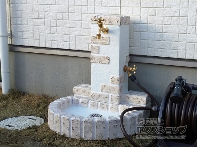 栃木県栃木市のの立水栓・ガーデンシンク 立水栓ユニット レトロブリックタイプ 施工例