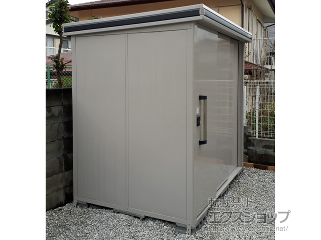 神奈川県横浜市のの物置・屋外倉庫 エルモ 一般型 2220×1520×2120（LMD-2215） LMD-2215-CB 施工例