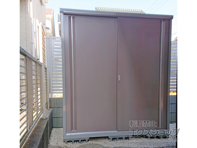 神奈川県横浜市のの物置・屋外倉庫 シンプリー 一般型 1740×905×1903 MJX-179E-P-AR 施工例