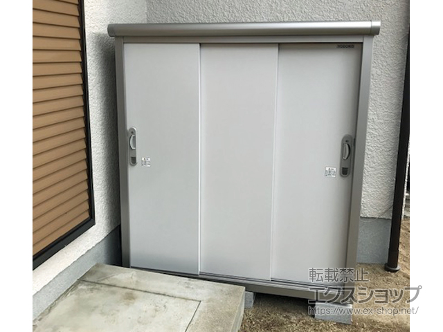 京都府八幡市のの物置・屋外倉庫 エスモ 一般型 1350×650×1501 ESE-1306E-PW 施工例