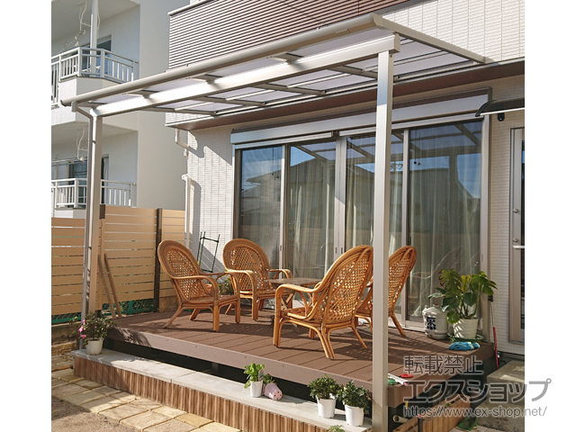 静岡県磐田市ののテラス屋根 ソラリア F型 テラスタイプ 単体 積雪〜20cm対応 施工例