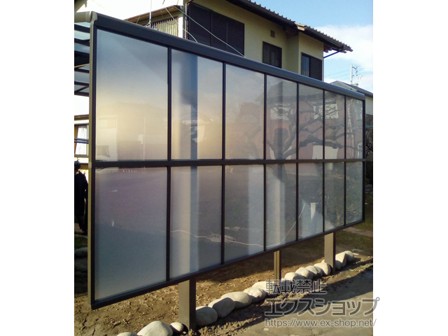 愛知県稲沢市ののカーポート ネスカR (ラウンドスタイル) ワイド 積雪〜20cm対応 施工例