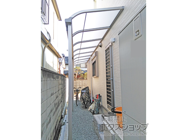 奈良県橿原市ののテラス屋根 スピーネ R型 テラスタイプ 連棟 積雪〜20cm対応 施工例