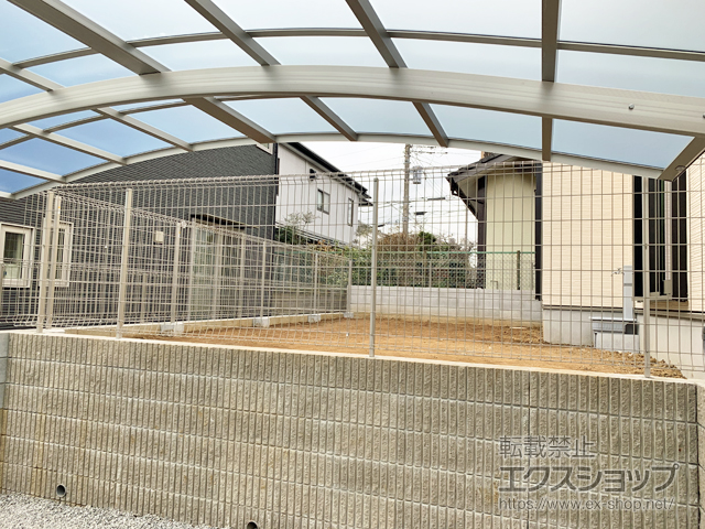 千葉県船橋市ののフェンス・柵 イーネットフェンス 2F型　自由柱タイプ 施工例